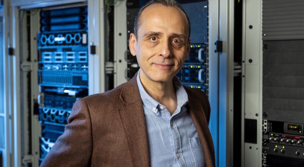 intelligenza-artificiale,-il-professore-nello-cristianini:-«per-stupirmi-deve-fare-delle-scoperte-che-a-noi-son-sfuggite»-–-ilmessaggero.it